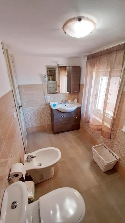 La Petite Maison Ачі-Кастелло Екстер'єр фото
